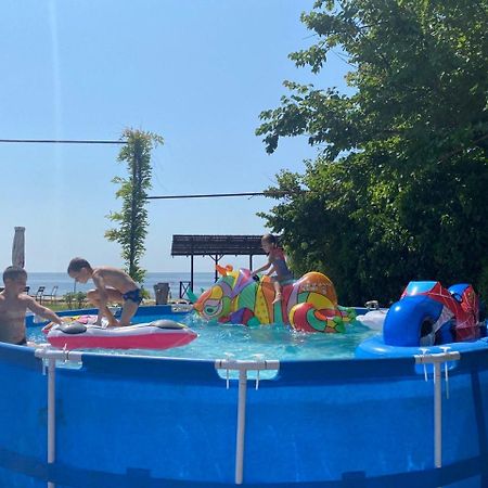Bukhta Aparthotel Vapniarka Buitenkant foto